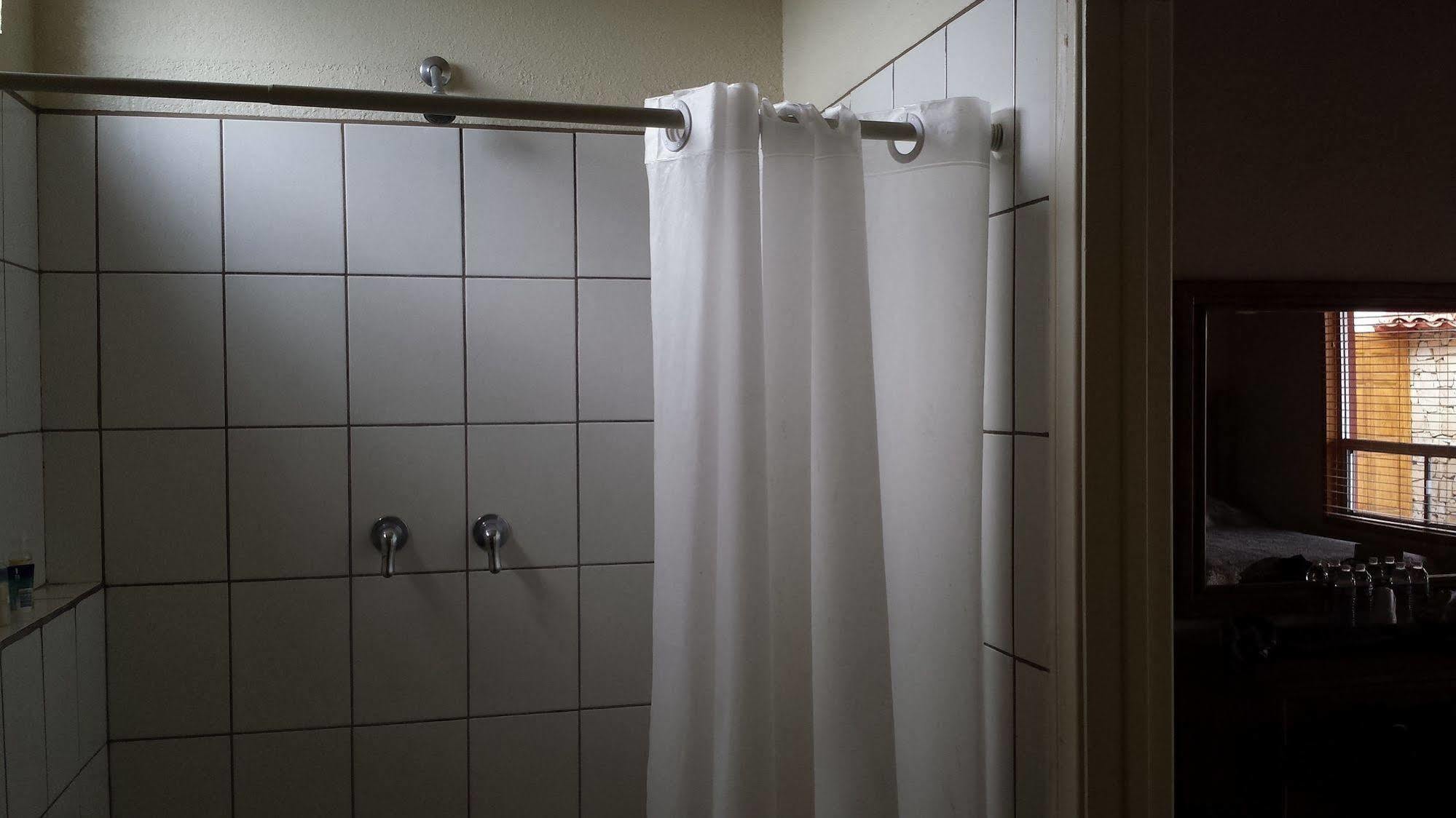 Hotel Plaza Fatima バジェ・デ・グアダルーペ エクステリア 写真